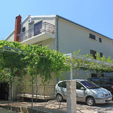 With Parking Space Orebic, Peljesac - 4516 奥瑞比克