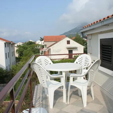 Apartments With Parking Space Orebic, Peljesac - 4516 *