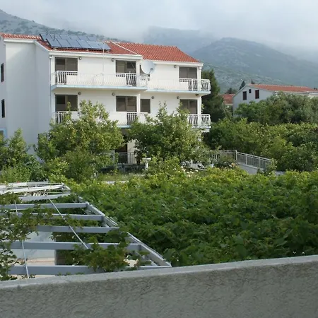 Apartments With Parking Space Orebic, Peljesac - 4516 *