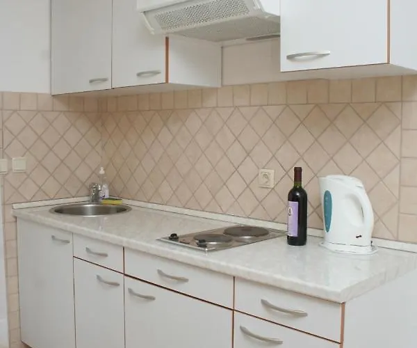 With Parking Space Orebic, Peljesac - 4516